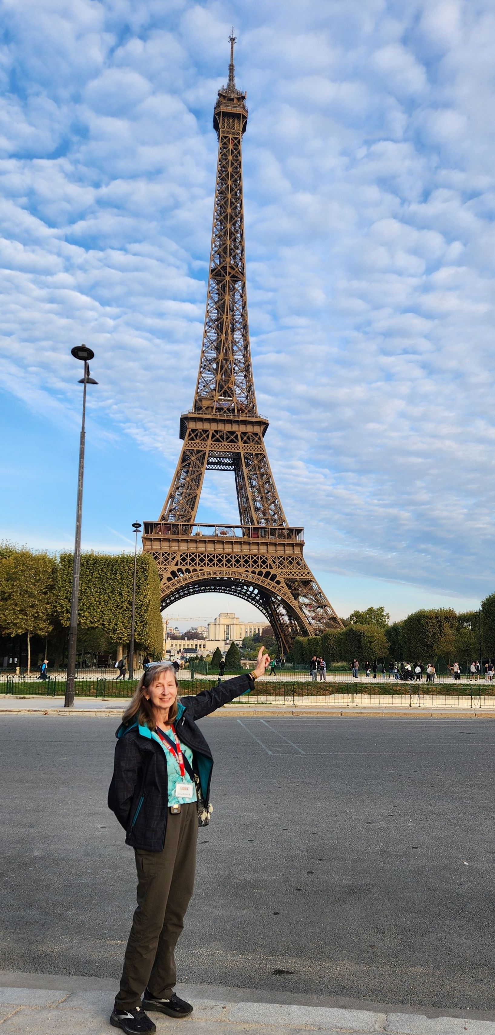 Suzanna Travels to France