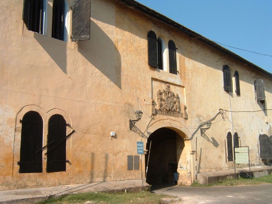 Suzanna Travels to Sri Lanka